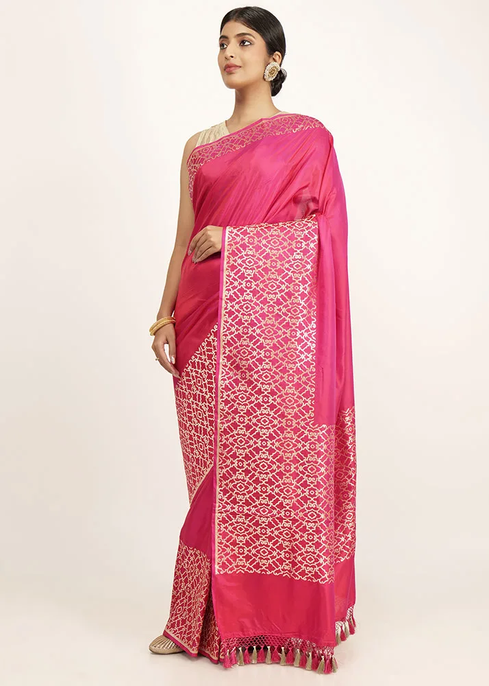Rani Katan Geometric Jaal