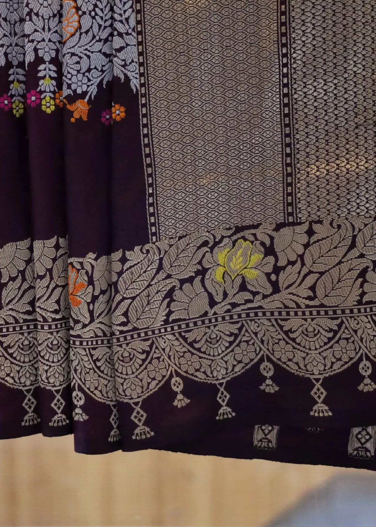 Purple Middle Kadhwa design - alternate